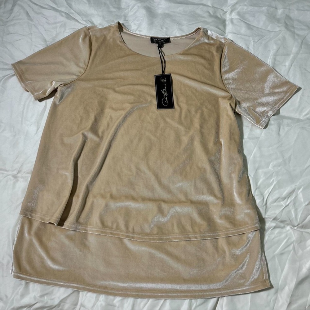DG2 by Diane Gilman Beige Velvet Stretch Double LayerShort Sleeve Top